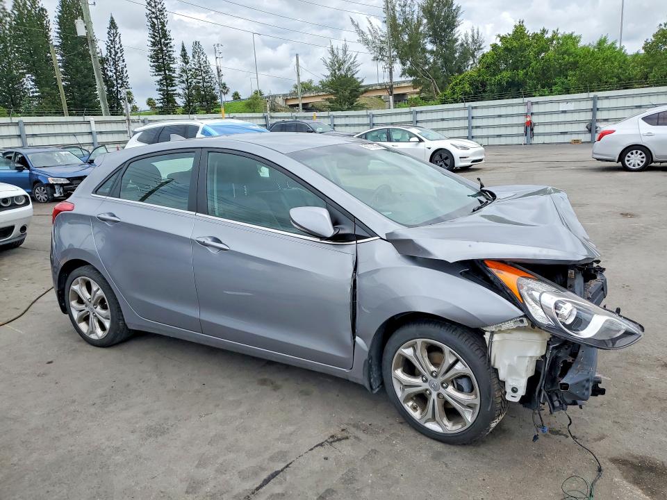 Продаж на аукціоні авто 2014 Hyundai Elantra Gt, vin: KMHD35LH3EU184711, номер лоту: 56767896