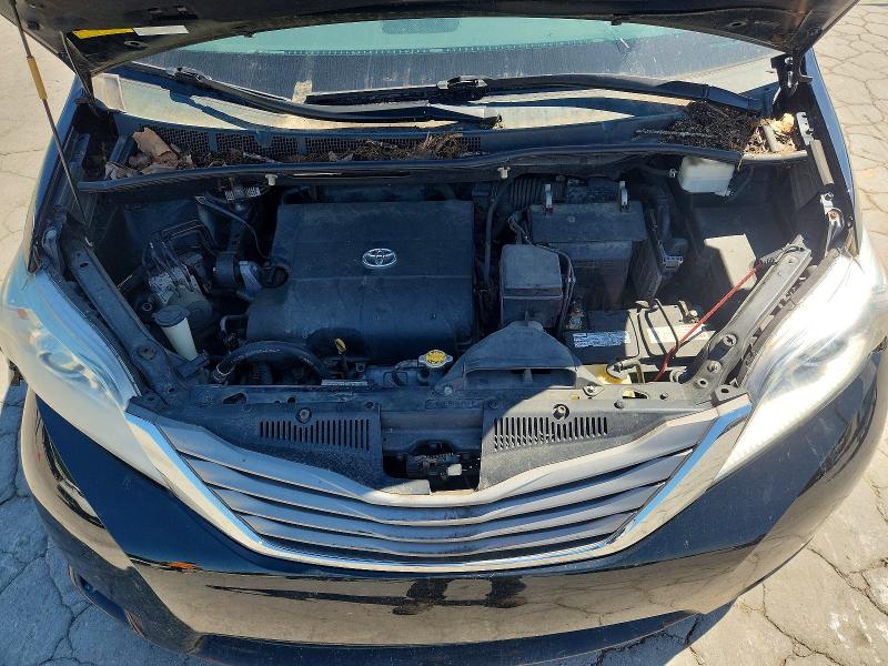 56228666 :رقم المزاد ، 5TDDK3DC5CS042019 vin ، 2012 Toyota Sienna مزاد بيع