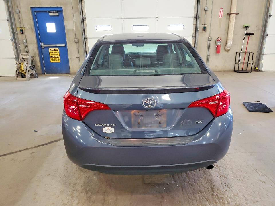 Продажа на аукционе авто 2017 Toyota Corolla, vin: 2T1BURHE6HC941388, номер лота: 57840446