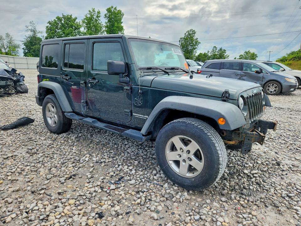 2011 Jeep Wrangler Unlimited მანქანა იყიდება აუქციონზე, vin: 1J4HA6H15BL583001, აუქციონის ნომერი: 58570746