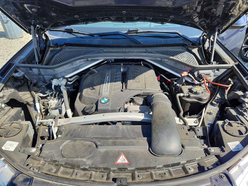2015 Bmw X5 მანქანა იყიდება აუქციონზე, vin: 5UXKR0C59F0K65559, აუქციონის ნომერი: 57706176