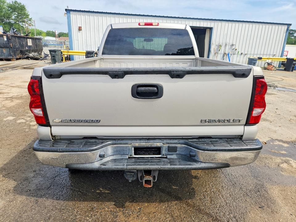 55808326 :رقم المزاد ، 1GCGC23U14F201103 vin ، 2004 Chevrolet Silverado مزاد بيع