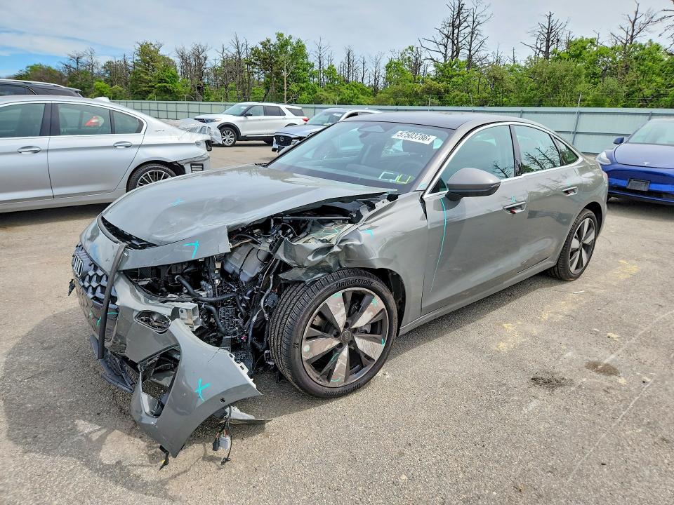 2025 Audi A5 მანქანა იყიდება აუქციონზე, vin: WAU1BCFU7SN069863, აუქციონის ნომერი: 57503786