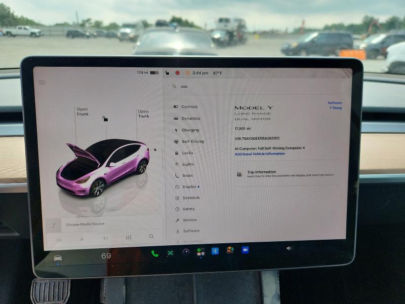 2024 Tesla Model Y მანქანა იყიდება აუქციონზე, vin: 7SAYGDEE5RA283102, აუქციონის ნომერი: 56521836