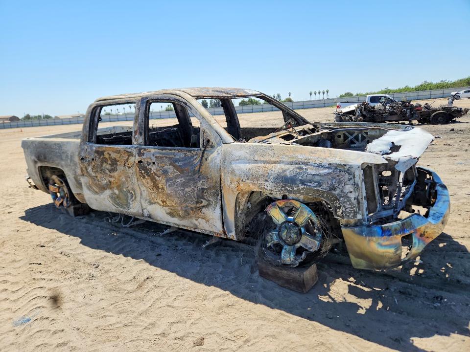 58509206 :رقم المزاد ، 3GCUKRER9JG298343 vin ، 2018 Chevrolet Silverado مزاد بيع