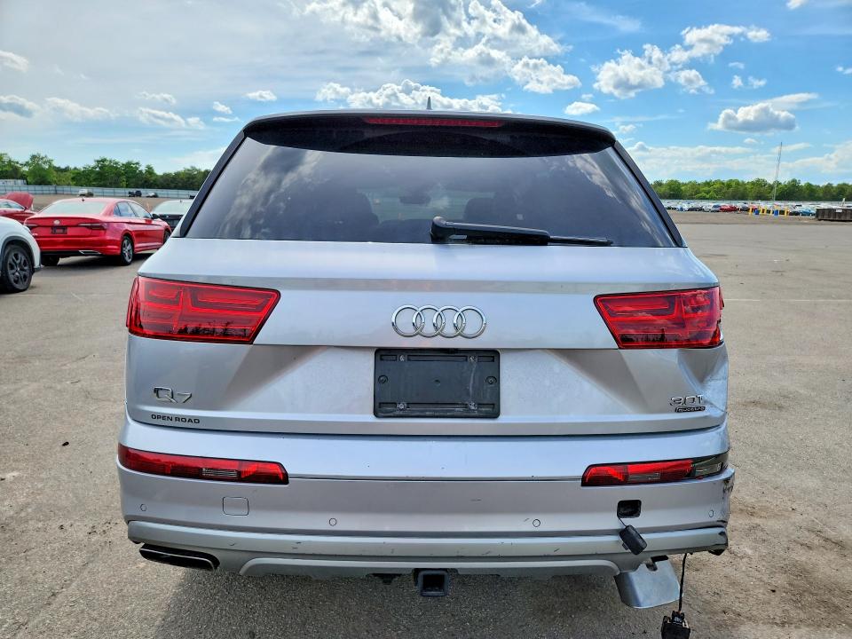 2018 Audi Q7 მანქანა იყიდება აუქციონზე, vin: WA1VAAF70JD002722, აუქციონის ნომერი: 57764256