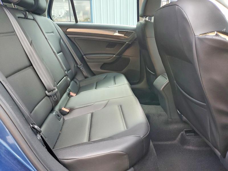 2018 Volkswagen Golf მანქანა იყიდება აუქციონზე, vin: 3VWB17AU5JM265783, აუქციონის ნომერი: 56990006
