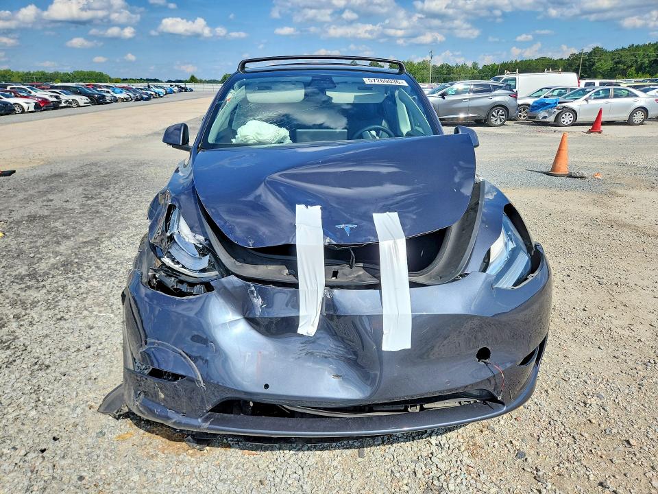57269036 :رقم المزاد ، 7SAYGAEEXNF383417 vin ، 2022 Tesla Model Y مزاد بيع