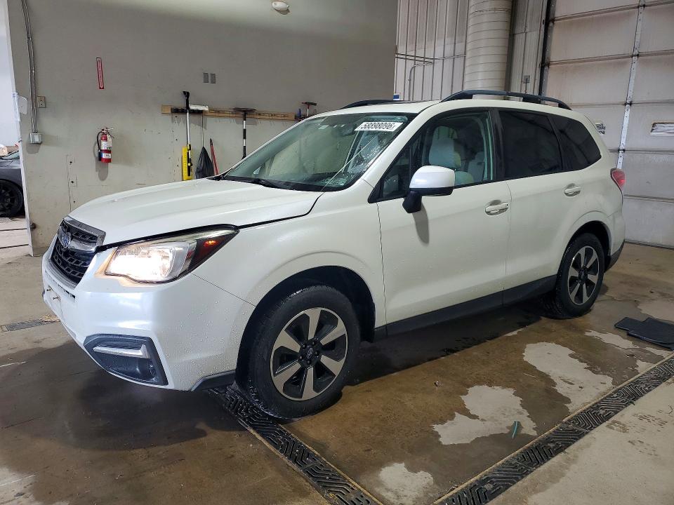 Продажа на аукционе авто 2017 Subaru Forester, vin: JF2SJAEC3HH535689, номер лота: 58898096