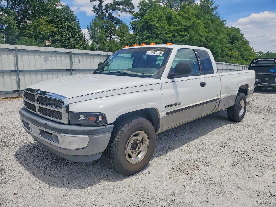 57952376 :رقم المزاد ، 1B7KC23W9YJ150481 vin ، 2000 Dodg Ram مزاد بيع