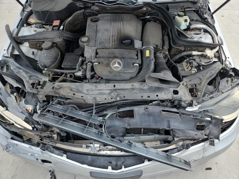2013 Mercedes-benz C მანქანა იყიდება აუქციონზე, vin: WDDGF4HB2DR294017, აუქციონის ნომერი: 57132886