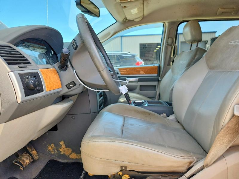 2008 Chrysler Town & Country მანქანა იყიდება აუქციონზე, vin: 2A8HR64X08R765819, აუქციონის ნომერი: 58639916