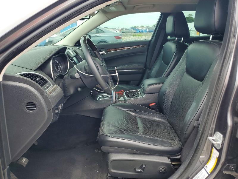 Продажа на аукционе авто 2015 Chrysler 300c, vin: 2C3CCAEG0FH920672, номер лота: 55949366