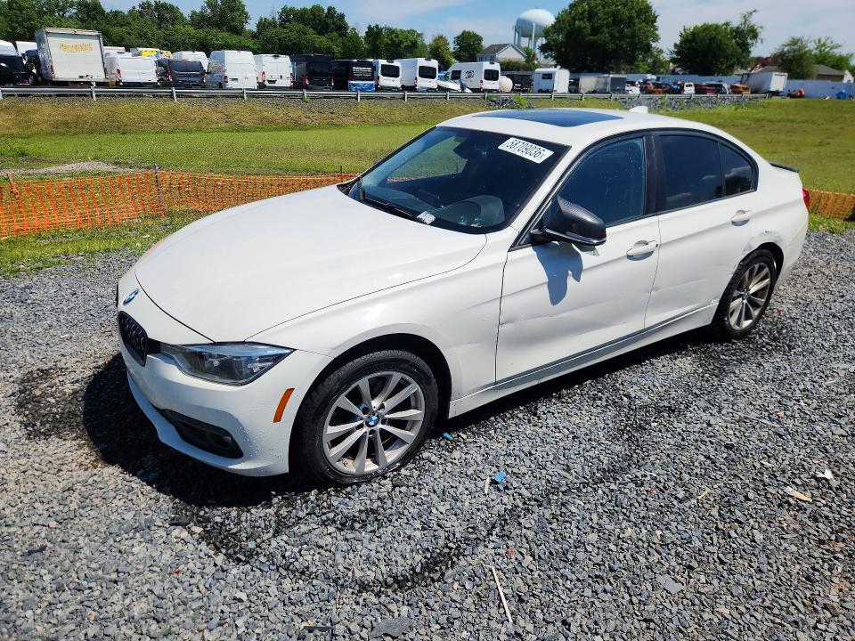 58709036 :رقم المزاد ، WBA8E5G58JNV01710 vin ، 2018 Bmw 320 مزاد بيع