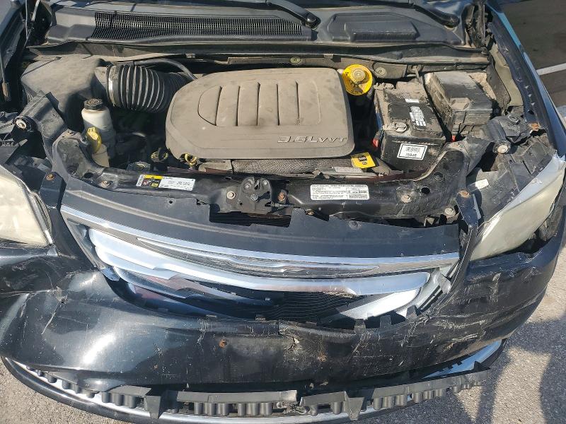2013 Chrysler Town & Country მანქანა იყიდება აუქციონზე, vin: 2C4RC1BG7DR775843, აუქციონის ნომერი: 58553106
