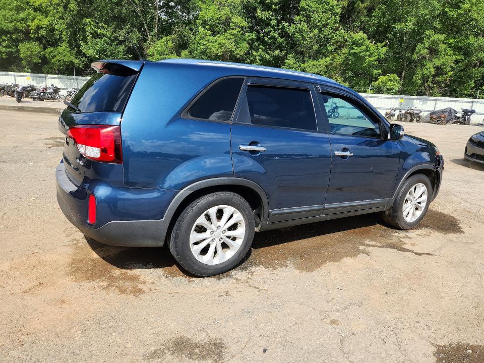 56797736 :رقم المزاد ، 5XYKU4A74FG579822 vin ، 2015 Kia Sorento مزاد بيع