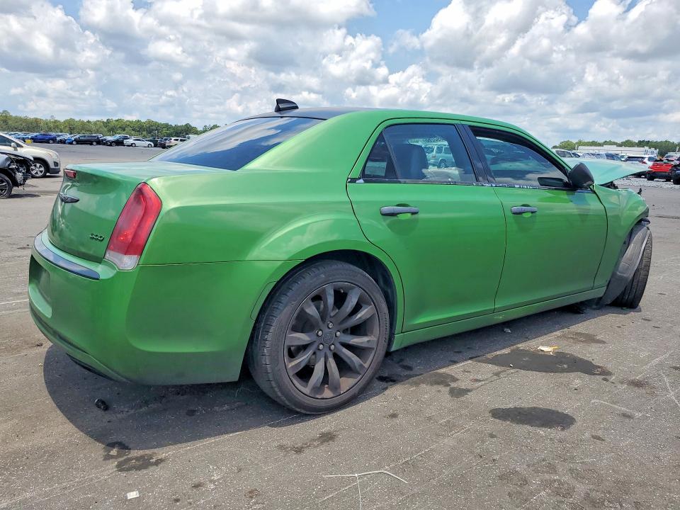 58592266 :رقم المزاد ، 2C3CCAEGXKH555606 vin ، 2019 Chrysler 300 مزاد بيع