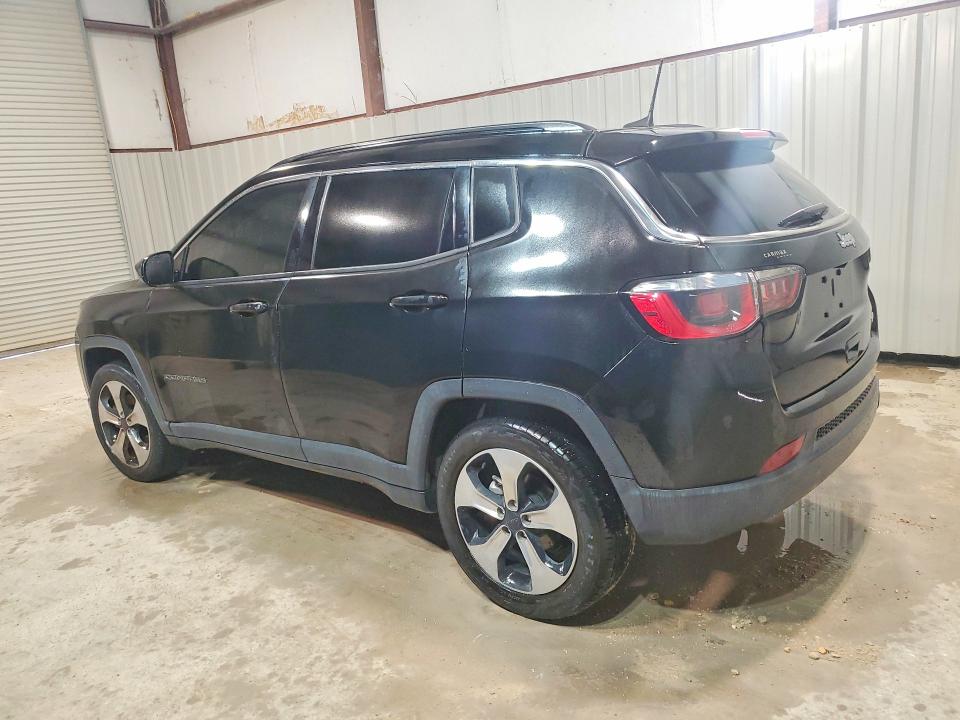 56696166 :رقم المزاد ، 3C4NJCBB1JT102706 vin ، 2018 Jeep Compass مزاد بيع