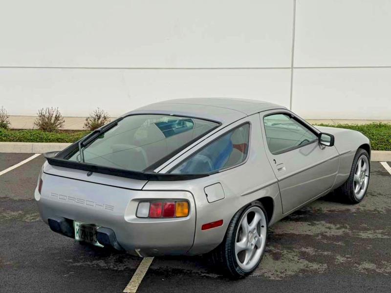 Продажа на аукционе авто 1982 Porsche 928, vin: WP0JA092XCS820309, номер лота: 55948596