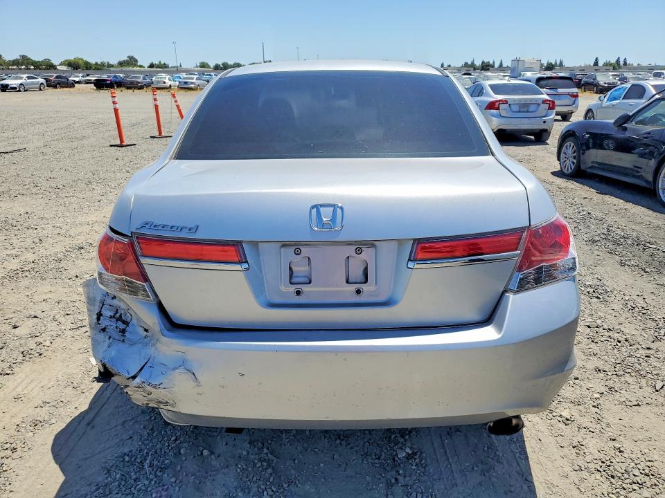 56524996 :رقم المزاد ، 1HGCP2F34CA193999 vin ، 2012 Honda Accord مزاد بيع