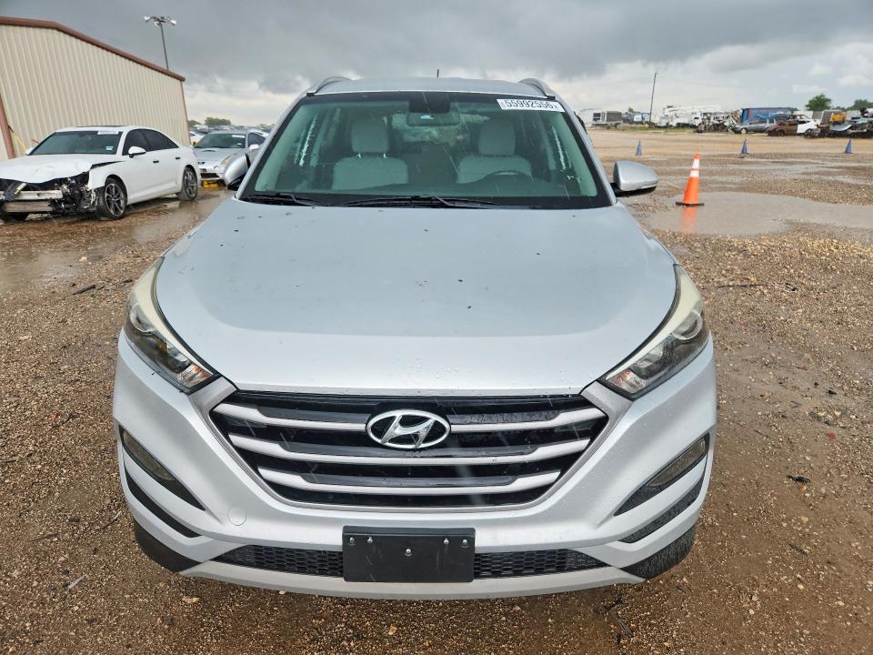 Продаж на аукціоні авто 2017 Hyundai Tucson, vin: KM8J33A2XHU521174, номер лоту: 55992556