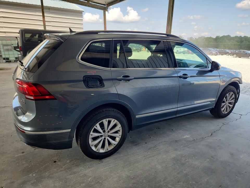 2018 Volkswagen Tiguan მანქანა იყიდება აუქციონზე, vin: 3VV2B7AX2JM061812, აუქციონის ნომერი: 59086806