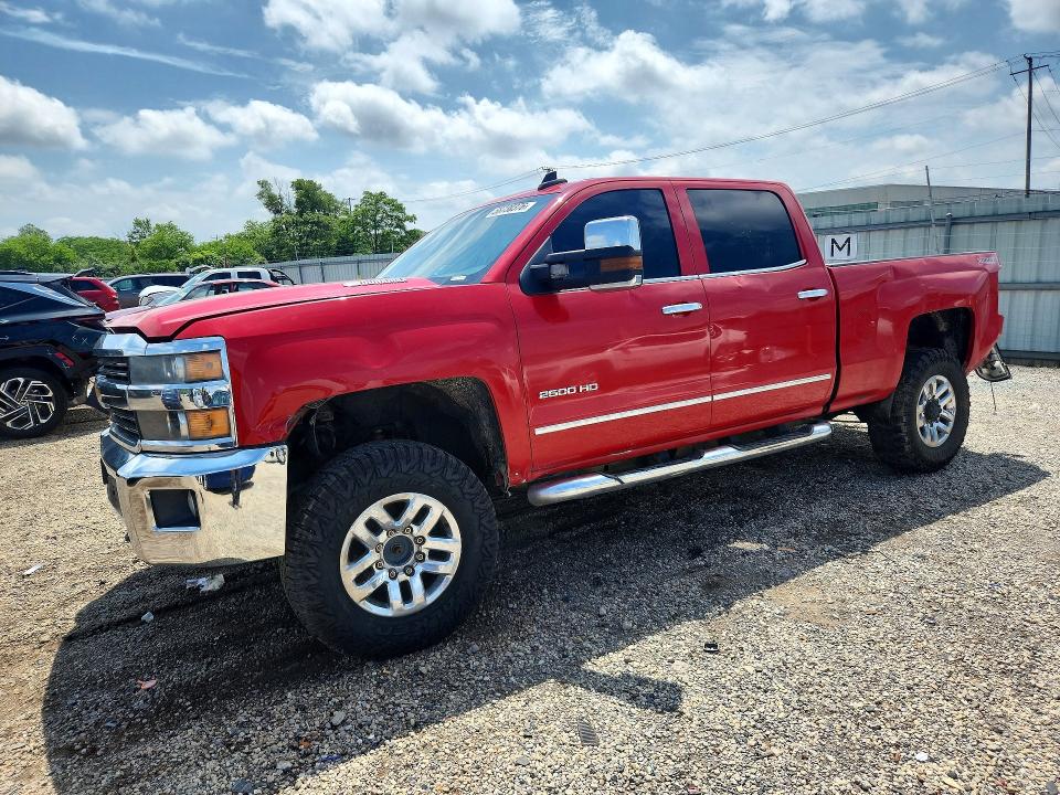 Продаж на аукціоні авто 2015 Chevrolet Silverado, vin: 1GC1KWE81FF534887, номер лоту: 58730376