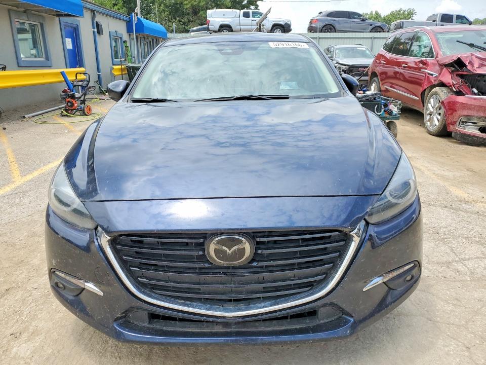 Auction sale of the 2018 Mazda 3, vin: 3MZBN1W31JM253213, lot number: 52916166