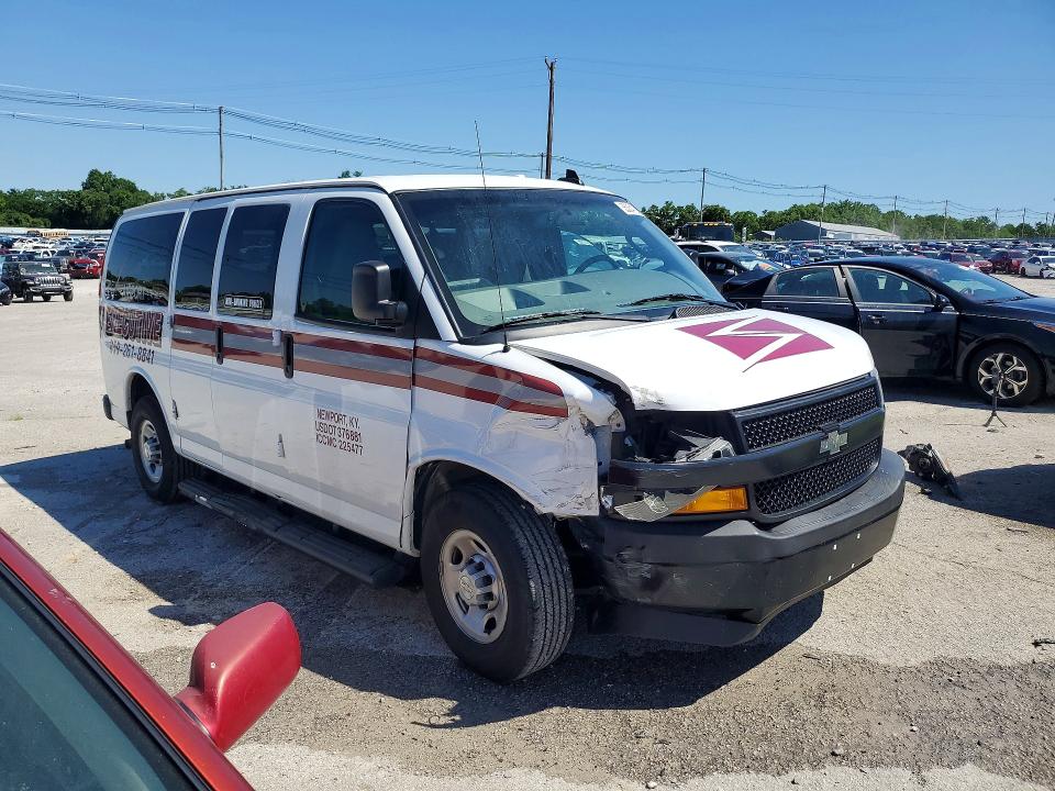 55354726 :رقم المزاد ، 1GAWGEFG0K1308850 vin ، 2019 Chevrolet Express G2500 مزاد بيع
