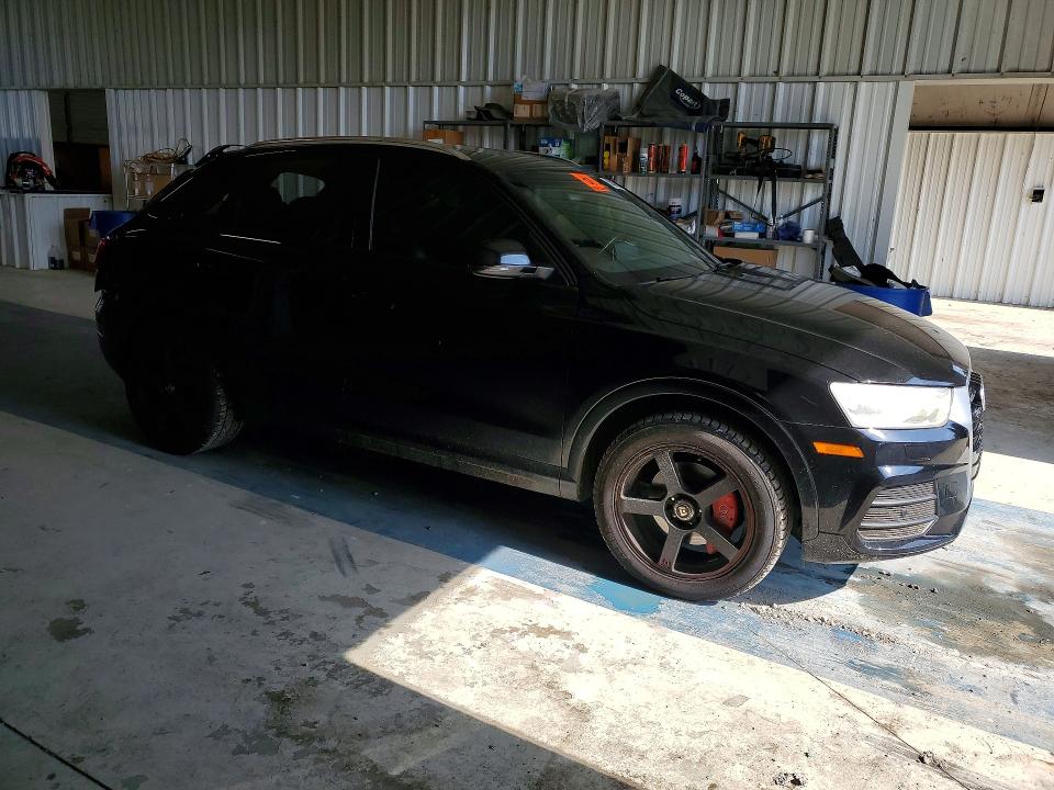 58508256 :رقم المزاد ، WA1BCCFS5HR004248 vin ، 2017 Audi Q3 مزاد بيع