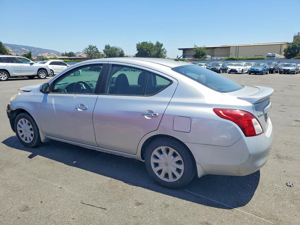 57717696 :رقم المزاد ، 3N1CN7AP2DL861744 vin ، 2013 Nissan Versa مزاد بيع
