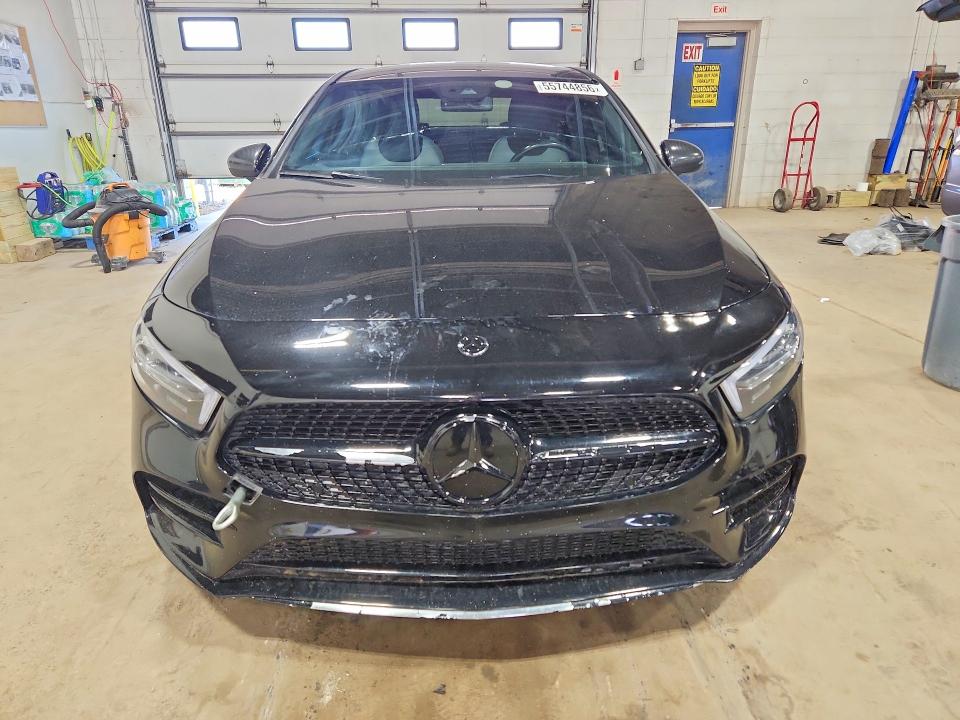55744856 :رقم المزاد ، W1K3G4FB1LW043844 vin ، 2020 Mercedes-benz A مزاد بيع