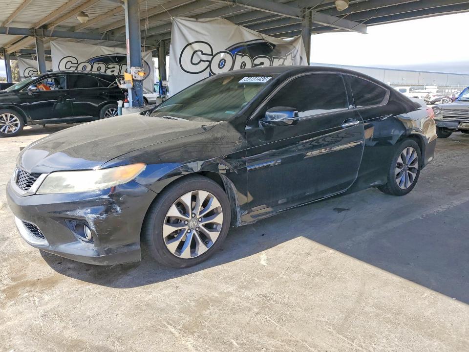 Auction sale of the 2013 Honda Accord, vin: 1HGCT1B81DA019364, lot number: 59191486