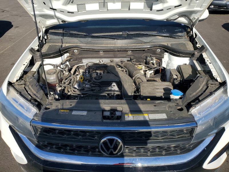 58123926 :رقم المزاد ، 3VVWX7B28NM043102 vin ، 2022 Volkswagen Taos مزاد بيع