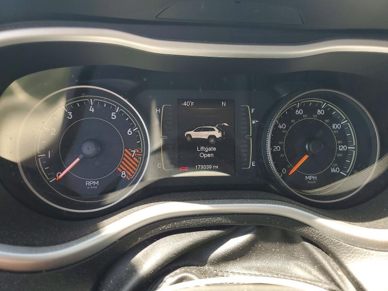 Продаж на аукціоні авто 2015 Jeep Cherokee, vin: 1C4PJMCS7FW725858, номер лоту: 58014866