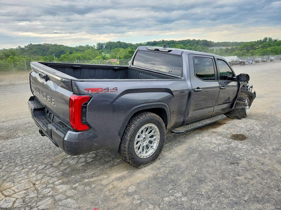 Продаж на аукціоні авто 2024 Toyota Tundra, vin: 5TFLA5EC1RX034902, номер лоту: 57700146