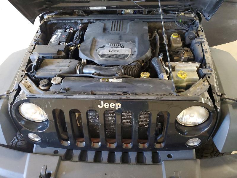 57219816 :رقم المزاد ، 1C4BJWDG0EL304404 vin ، 2014 Jeep Wrangler Unlimited مزاد بيع