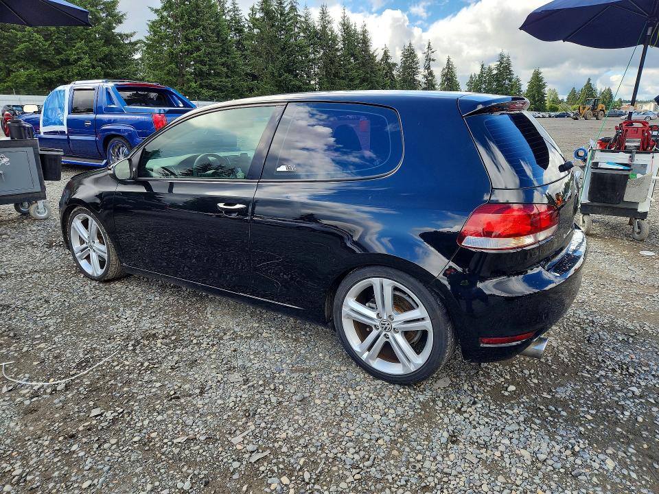 56188976 :رقم المزاد ، WVWAB7AJ2AW300362 vin ، 2010 Volkswagen Golf مزاد بيع