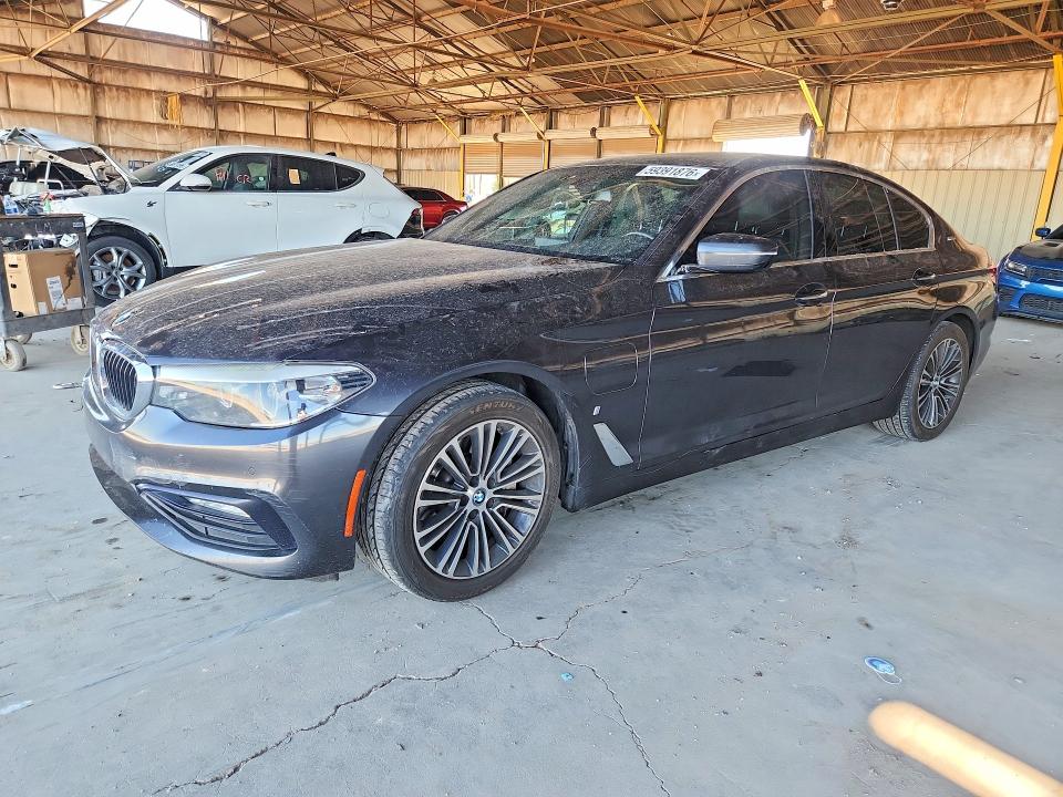 59391876 :رقم المزاد ، WBAJA9C52JB252784 vin ، 2018 Bmw 530e مزاد بيع