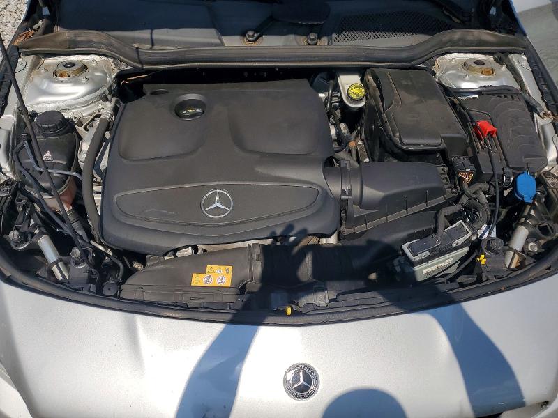 55776806 :رقم المزاد ، WDDSJ4EB1JN555072 vin ، 2018 Mercedes-benz Cla مزاد بيع