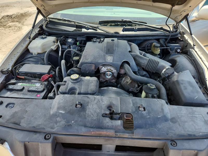 58882596 :رقم المزاد ، 1LNHM82W13Y683173 vin ، 2003 Lincoln Town Car مزاد بيع