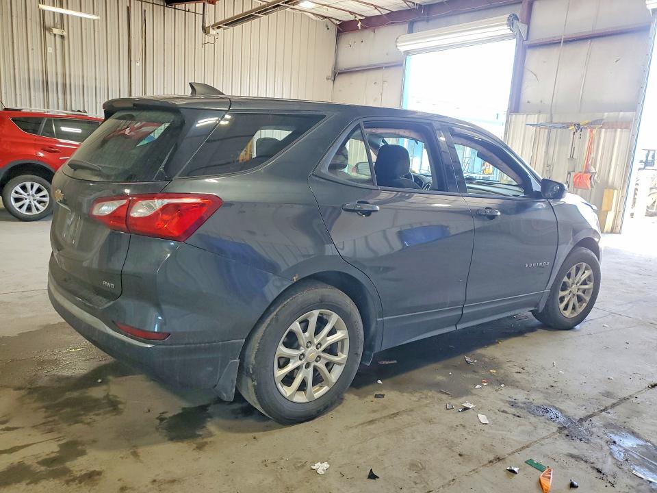 2018 Chevrolet Equinox მანქანა იყიდება აუქციონზე, vin: 2GNAXREV0J6126173, აუქციონის ნომერი: 56359856