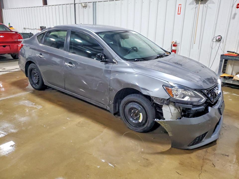 Продажа на аукционе авто 2018 Nissan Sentra, vin: 3N1AB7AP7JY332790, номер лота: 56582456