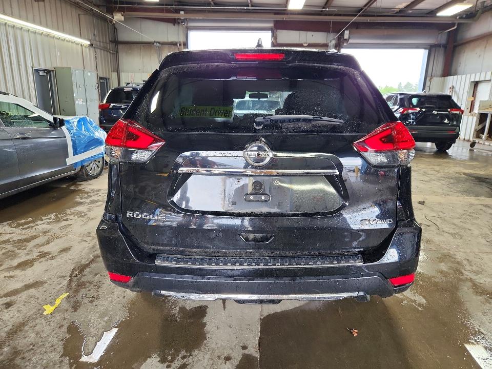 Aukcja sprzedaży 2017 Nissan Rogue, vin: JN8AT2MV8HW251777, numer aukcji: 55818716