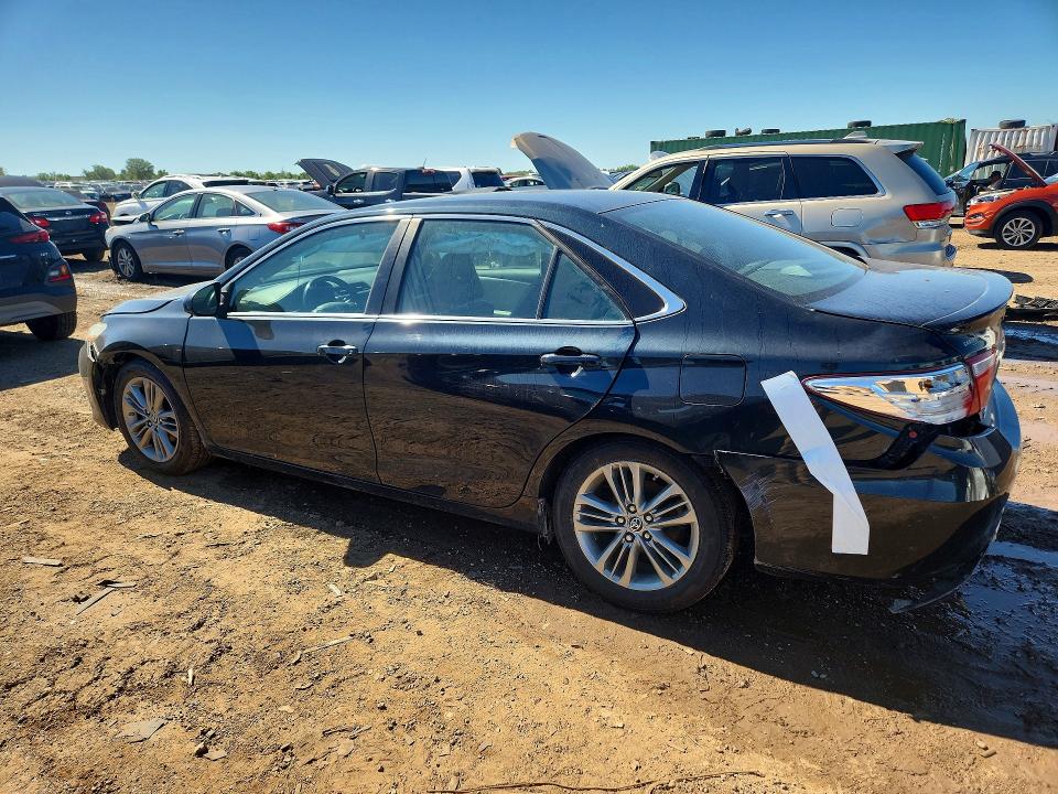 57270626 :رقم المزاد ، 4T1BF1FK9FU067084 vin ، 2015 Toyota Camry مزاد بيع