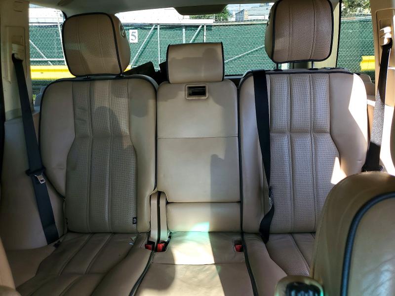 2010 Land Rover Range Rover მანქანა იყიდება აუქციონზე, vin: SALMF1E40AA327620, აუქციონის ნომერი: 59106306