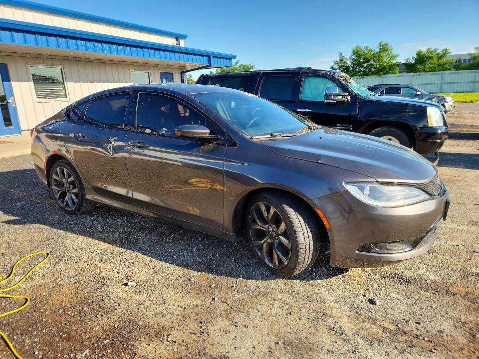Продаж на аукціоні авто 2016 Chrysler 200, vin: 1C3CCCDG4GN158467, номер лоту: 58647446