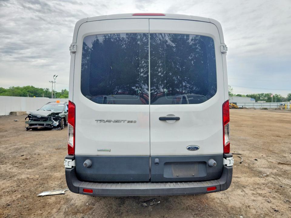 Продажа на аукционе авто 2017 Ford Transit, vin: 1FTYR2CG9HKB21199, номер лота: 57332576