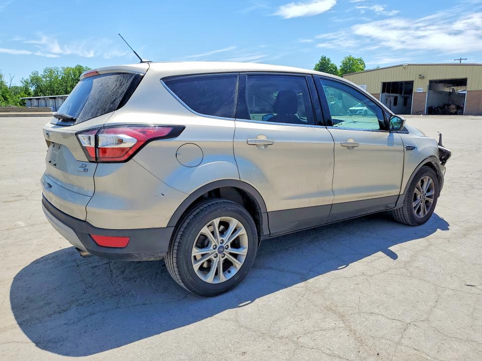 2017 Ford Escape მანქანა იყიდება აუქციონზე, vin: 1FMCU9GD4HUC70850, აუქციონის ნომერი: 56940706