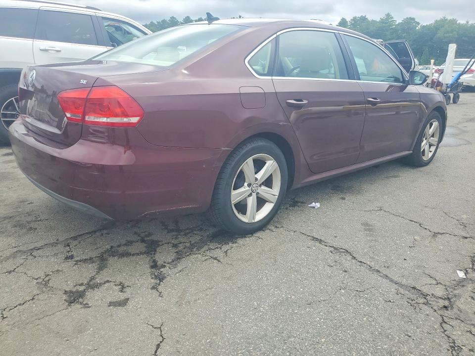 59085056 :رقم المزاد ، 1VWBP7A34CC030589 vin ، 2012 Volkswagen Passat مزاد بيع